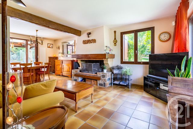 Afficher la photo en grand maison à vendre - 7 pièces - 158.0 m2 - ST ARNOULT EN YVELINES - 78 - ILE-DE-FRANCE - Century 21 Ld Immobilier
