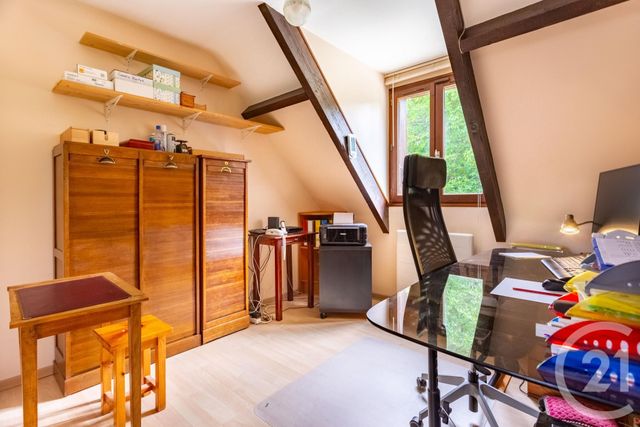 Afficher la photo en grand maison à vendre - 7 pièces - 158.0 m2 - ST ARNOULT EN YVELINES - 78 - ILE-DE-FRANCE - Century 21 Ld Immobilier