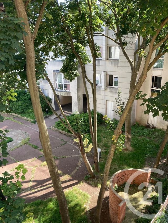 Studio à vendre - 1 pièce - 25.07 m2 - IVRY SUR SEINE - 94 - ILE-DE-FRANCE - Century 21 Ld Immobilier