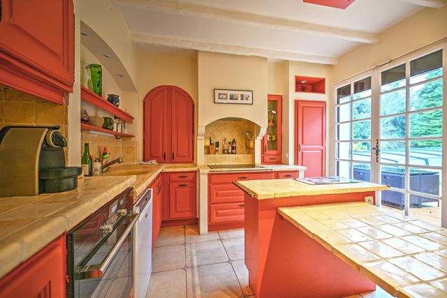 Afficher la photo en grand maison à vendre - 6 pièces - 278.0 m2 - ST ARNOULT EN YVELINES - 78 - ILE-DE-FRANCE - Century 21 Ld Immobilier