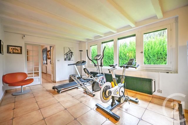 Afficher la photo en grand maison à vendre - 6 pièces - 278.0 m2 - ST ARNOULT EN YVELINES - 78 - ILE-DE-FRANCE - Century 21 Ld Immobilier