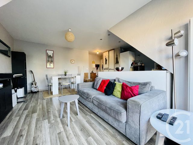 Afficher la photo en grand Appartement F3 à vendre - 3 pièces - 53.46 m2 - ST ARNOULT EN YVELINES - 78 - ILE-DE-FRANCE - Century 21 Ld Immobilier