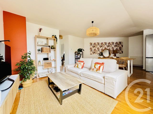 Appartement F3 à vendre - 3 pièces - 70.0 m2 - ST ARNOULT EN YVELINES - 78 - ILE-DE-FRANCE - Century 21 Ld Immobilier