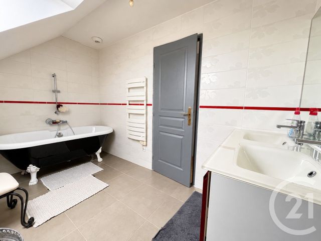 maison à vendre - 7 pièces - 148.0 m2 - AUNEAU BLEURY ST SYMPHORIEN - 28 - CENTRE - Century 21 Ld Immobilier
