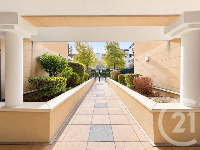 Appartement F3 à vendre - 3 pièces - 67.69 m2 - RAMBOUILLET - 78 - ILE-DE-FRANCE - Century 21 Ld Immobilier
