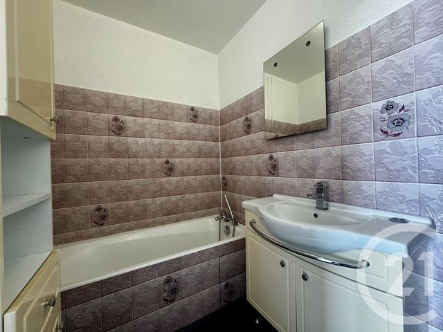 Appartement F2 à vendre - 2 pièces - 35.5 m2 - ST ARNOULT EN YVELINES - 78 - ILE-DE-FRANCE - Century 21 Ld Immobilier